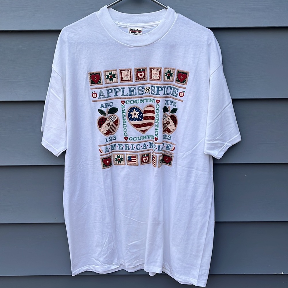 Vintage Air Waves Apple Spice American Slice T-Shirt